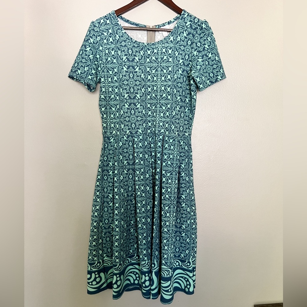 LulaRoe Amelia - L